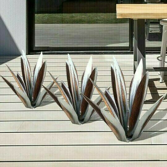 LAST DAY PROMOTION 49% OFF - 🌵Anti-rust Metal Led Tequila Agave Plant-Perfect for garden