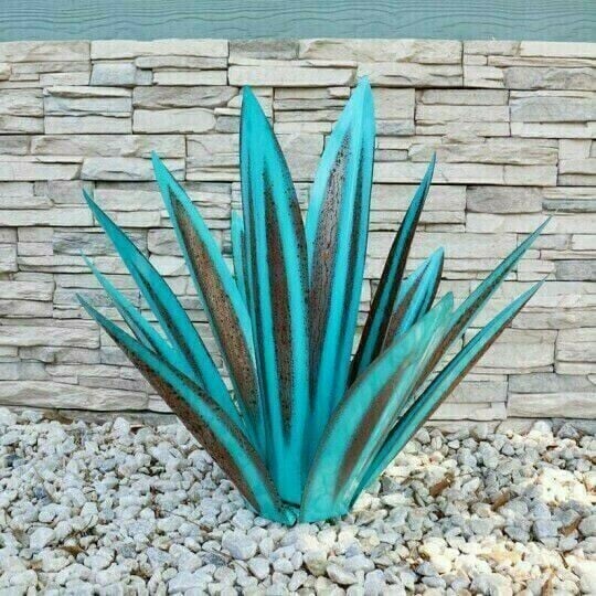 LAST DAY PROMOTION 49% OFF - 🌵Anti-rust Metal Led Tequila  Agave Plant-Perfect for garden