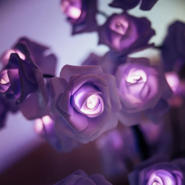 Forever Rose Tree Lamp™