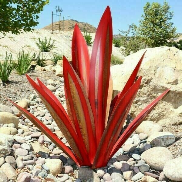 LAST DAY PROMOTION 49% OFF - 🌵Anti-rust Metal Led Tequila  Agave Plant-Perfect for garden